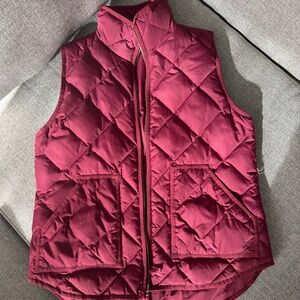 J Crew Size M Raspberry down vest, great condition